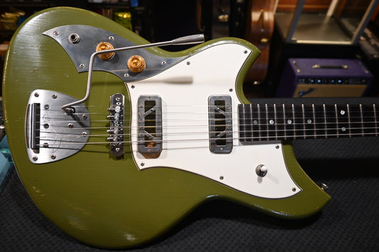 Novo Custom Serus J Left-Handed - Uffington Green Guitar #1403 - Danville Music