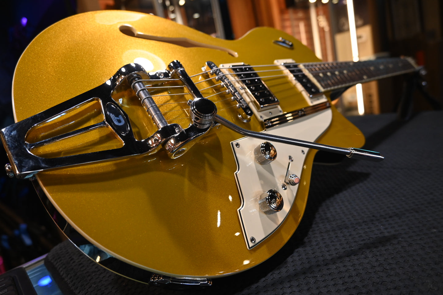 Duesenberg Starplayer TV - Gold Top Guitar #3272