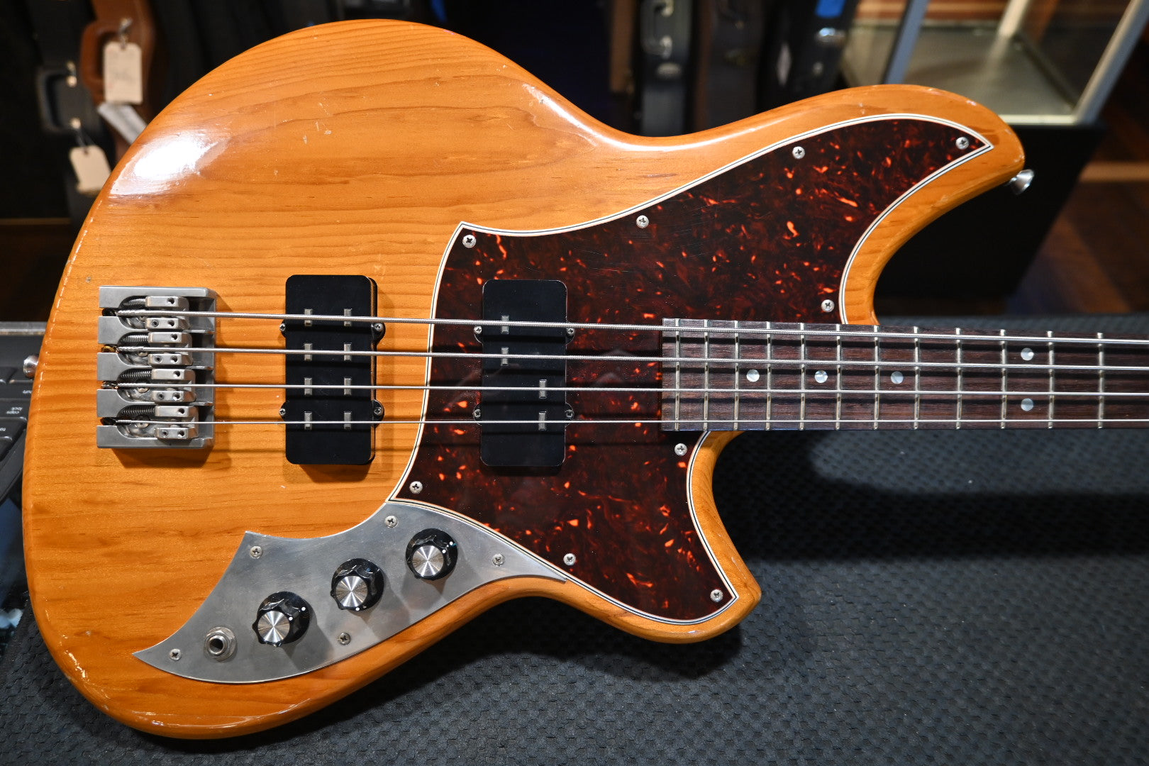 Novo Nucleus Ivorus Bass - Amber Bass #5415 - Danville Music