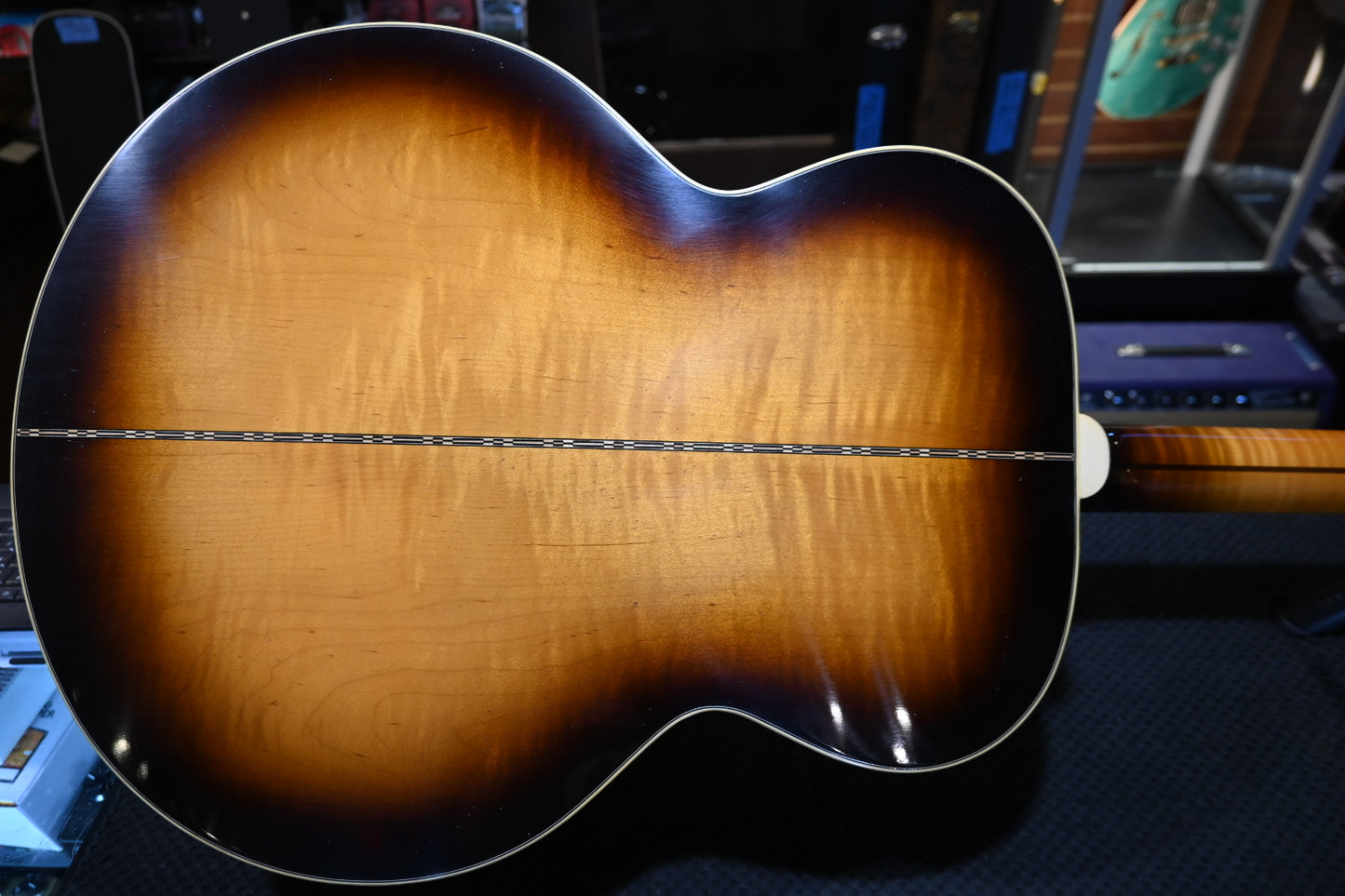 Gibson Custom Shop 1957 SJ-200 Murphy Lab Light Aged - Vintage Sunburst Guitar #4001