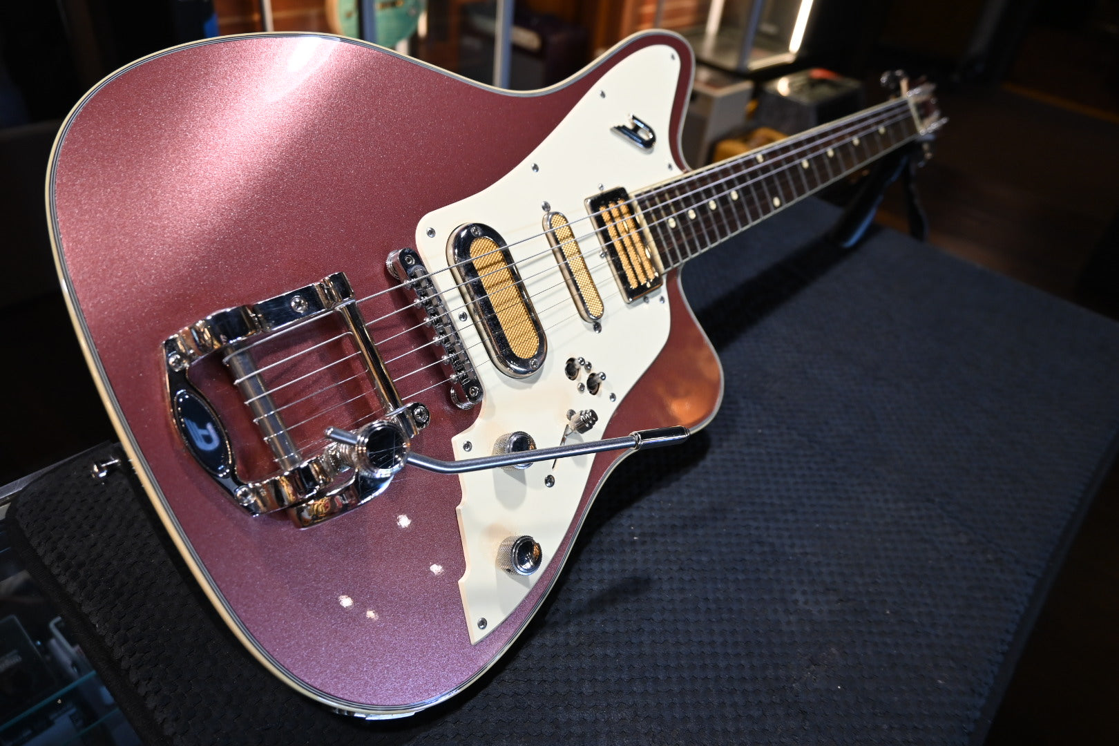 Duesenberg Alliance Series Brothers Landreth Joeys Guitar — Catalina Sunset Rose Guitar #1547 USED - Danville Music