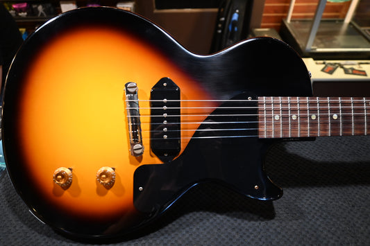 Gibson Custom Shop 1957 Les Paul Junior Single-Cut Reissue VOS 2024 - Vintage Sunburst Guitar #1779 - Danville Music