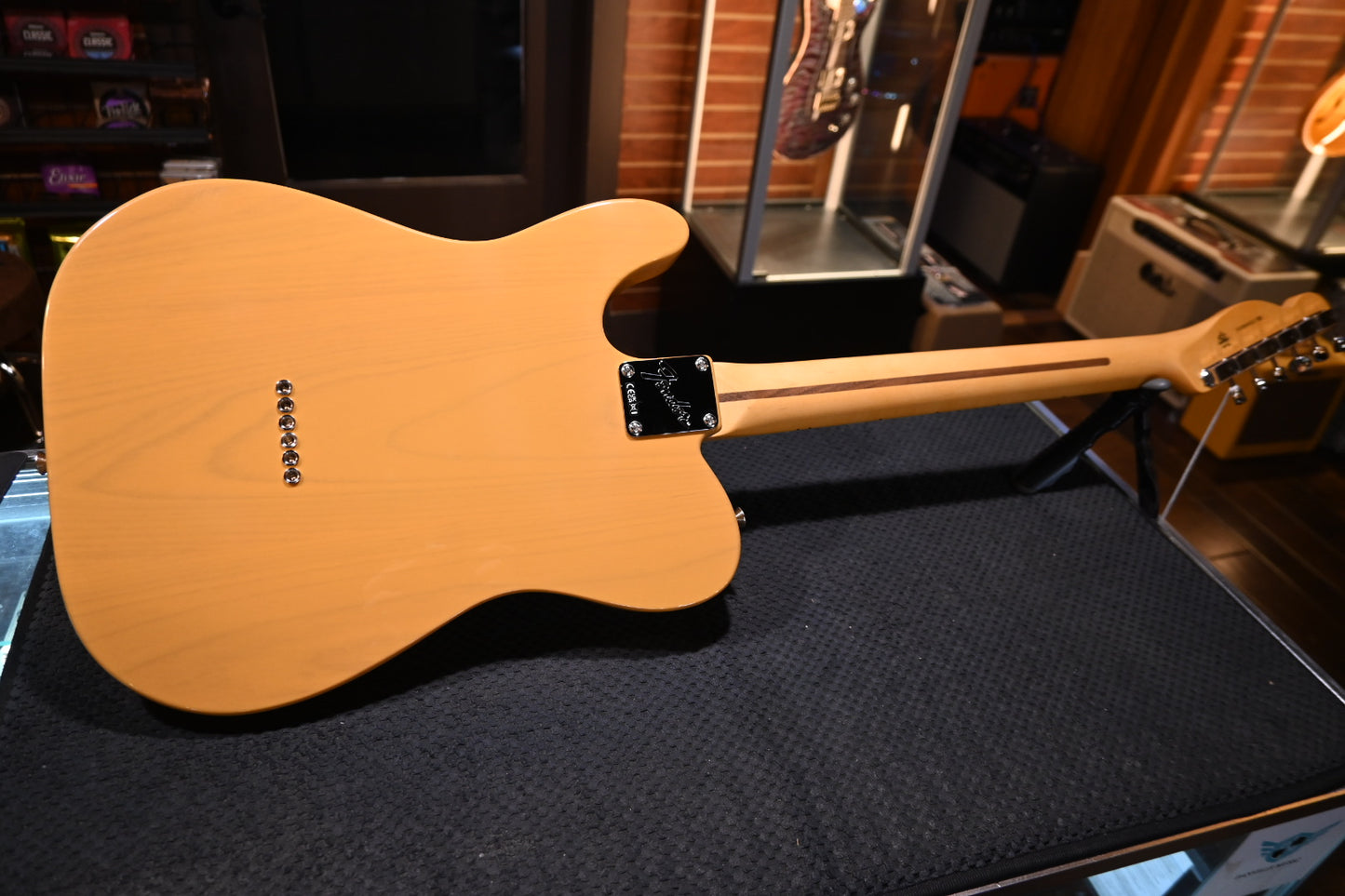 Fender American Professional Classic Telecaster - Butterscotch Blonde Guitar #8510