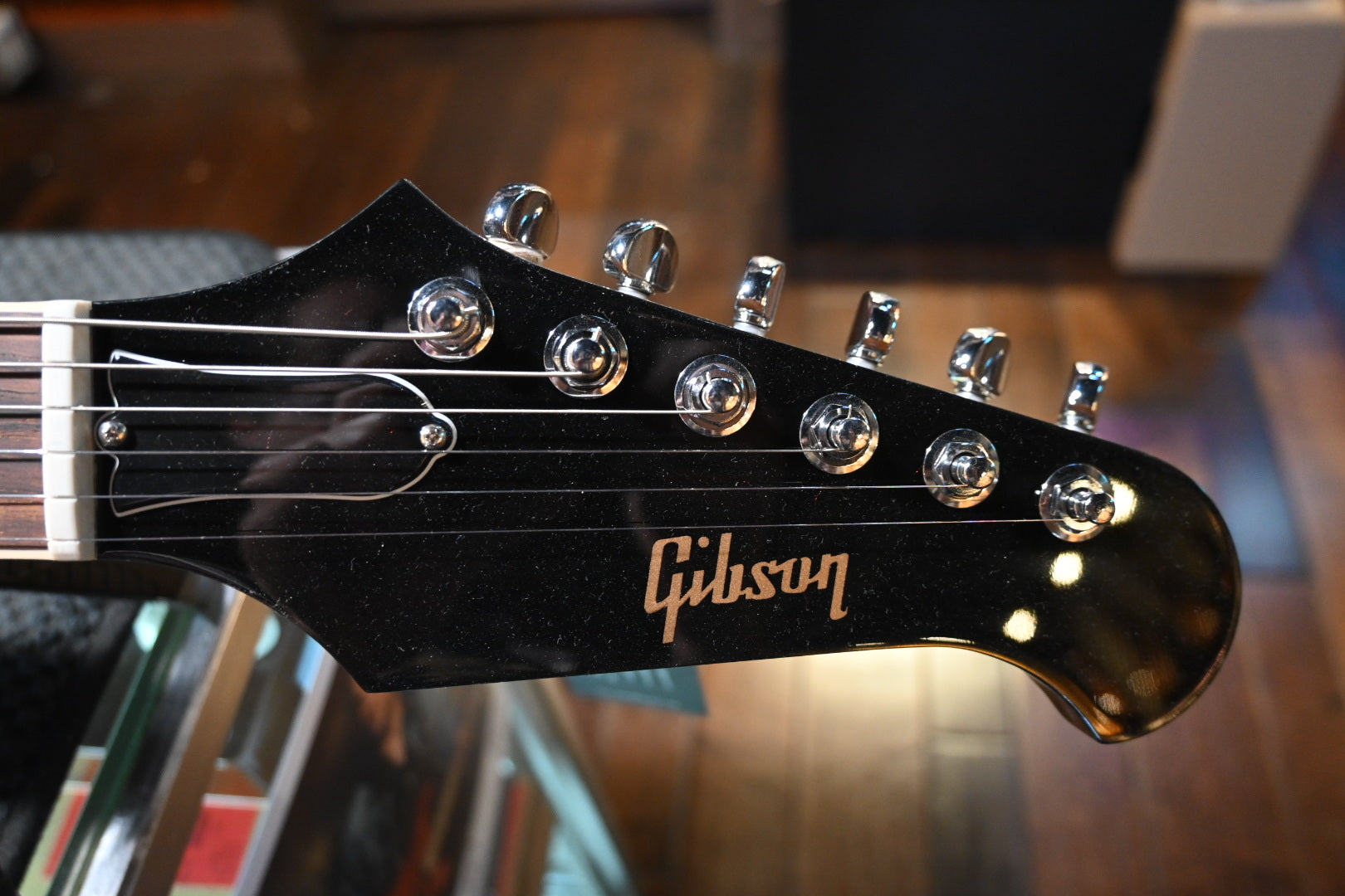 Gibson Firebird 2025 - Tobacco Sunburst Guitar #0062 - Danville Music