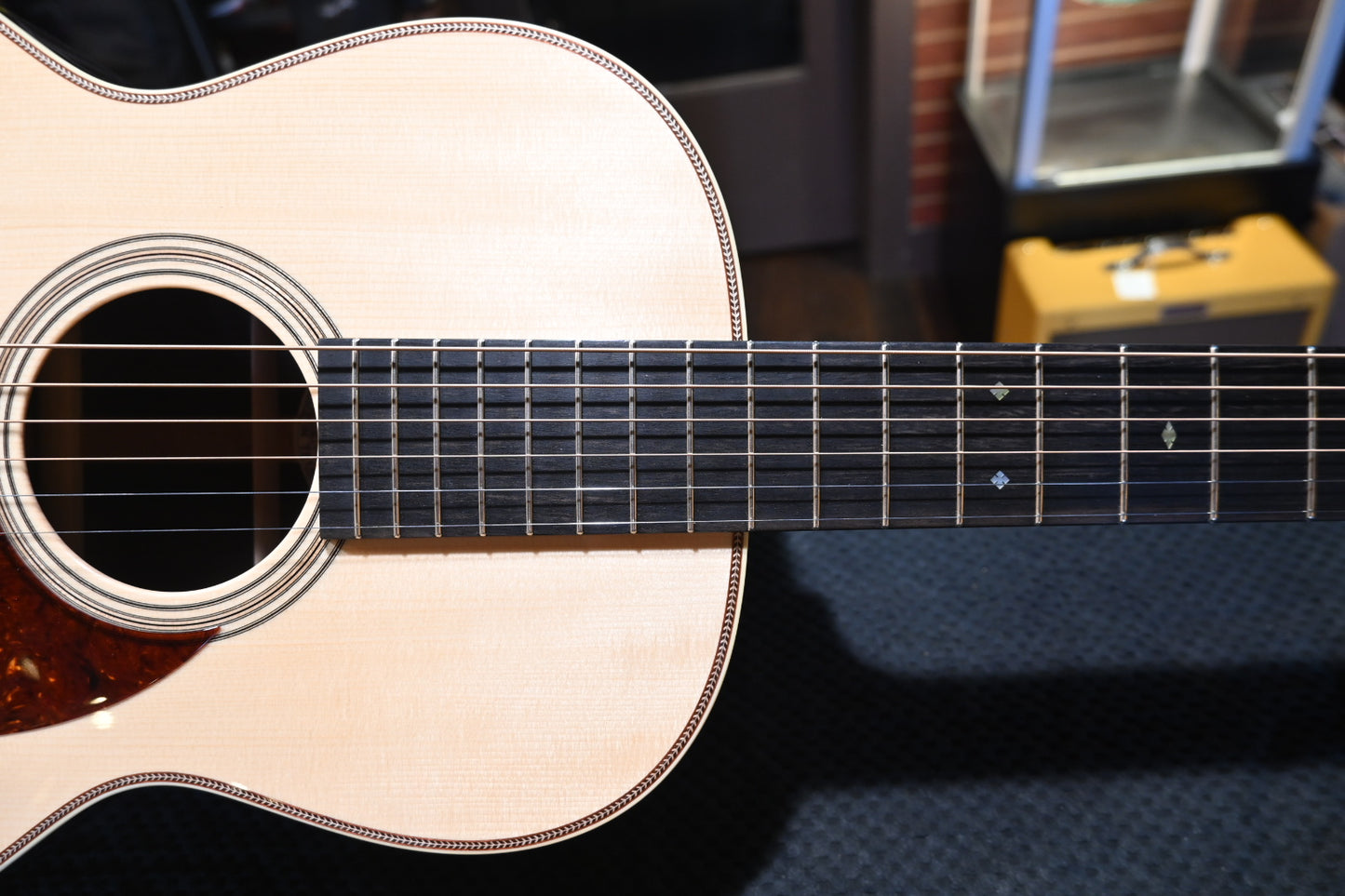 Collings OO2H T Adirondack Spruce/Indian Rosewood Guitar #6192 - Danville Music