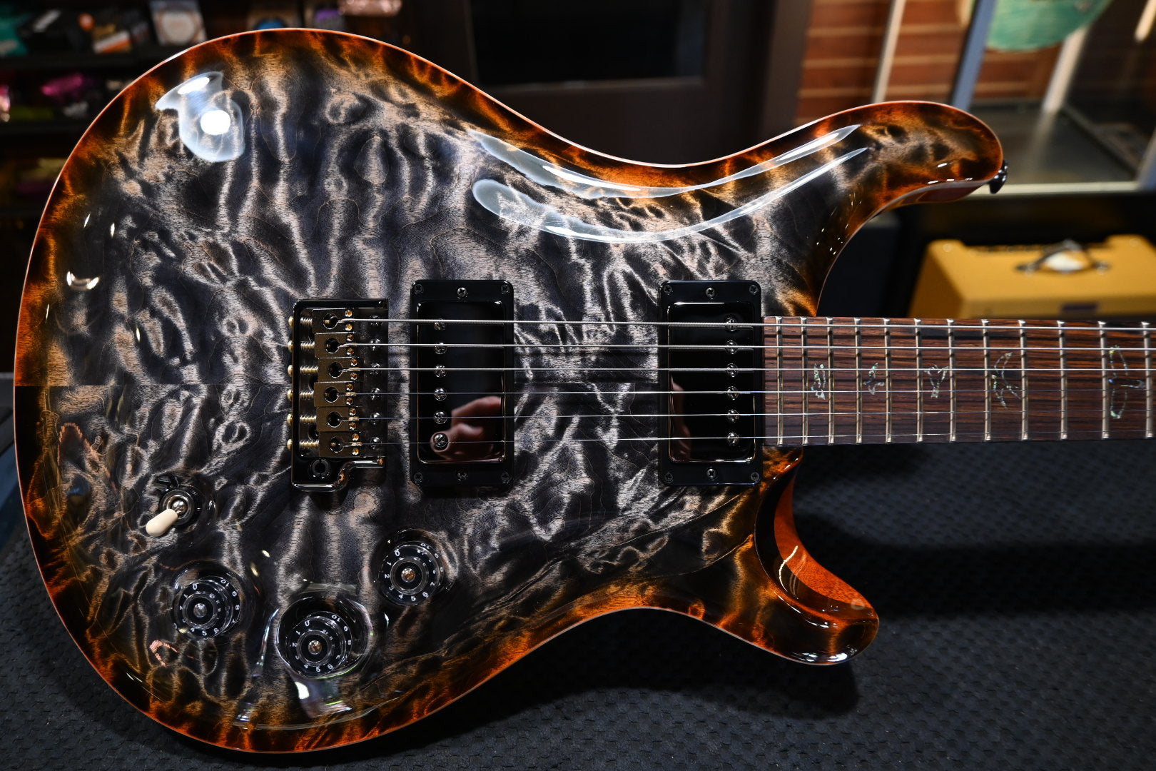 PRS Wood Library DGT 10-Top Quilt - Burnt Maple Leaf Guitar #2067 - Danville Music