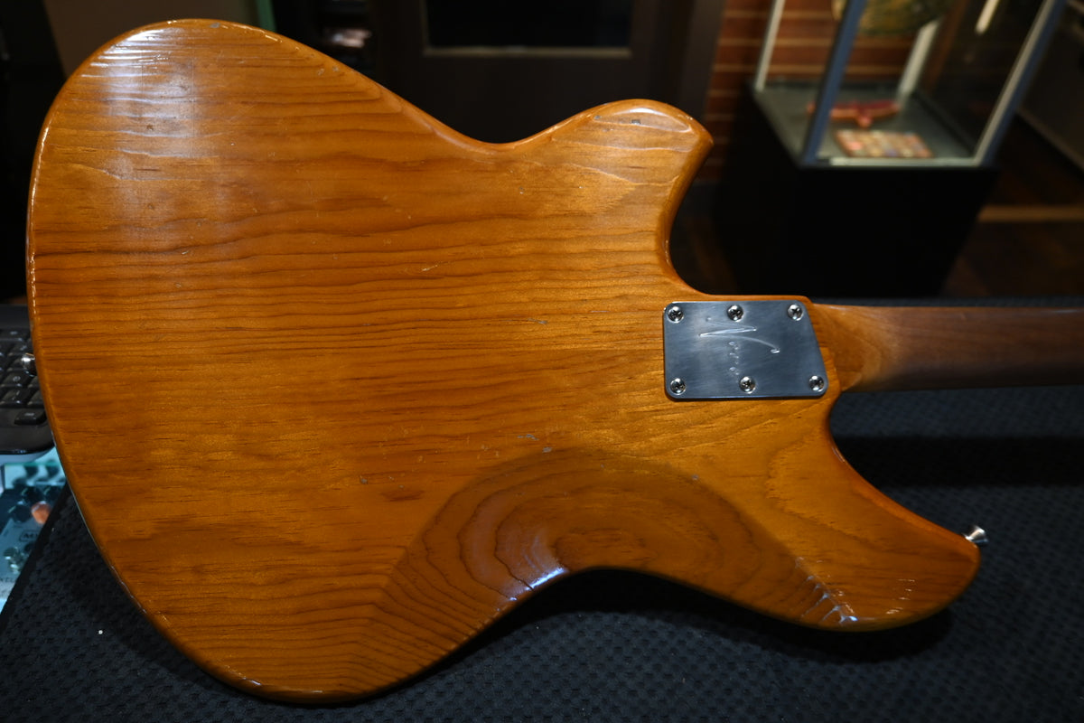 Novo Ivorus Bass - Amber Bass Guitar #1360