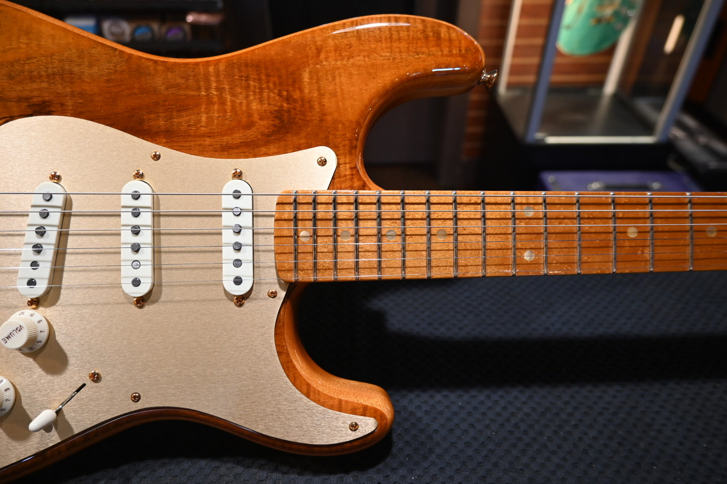 Fender Artisan Stratocaster Figured Koa 2017 - Natural Guitar #1418 - Danville Music