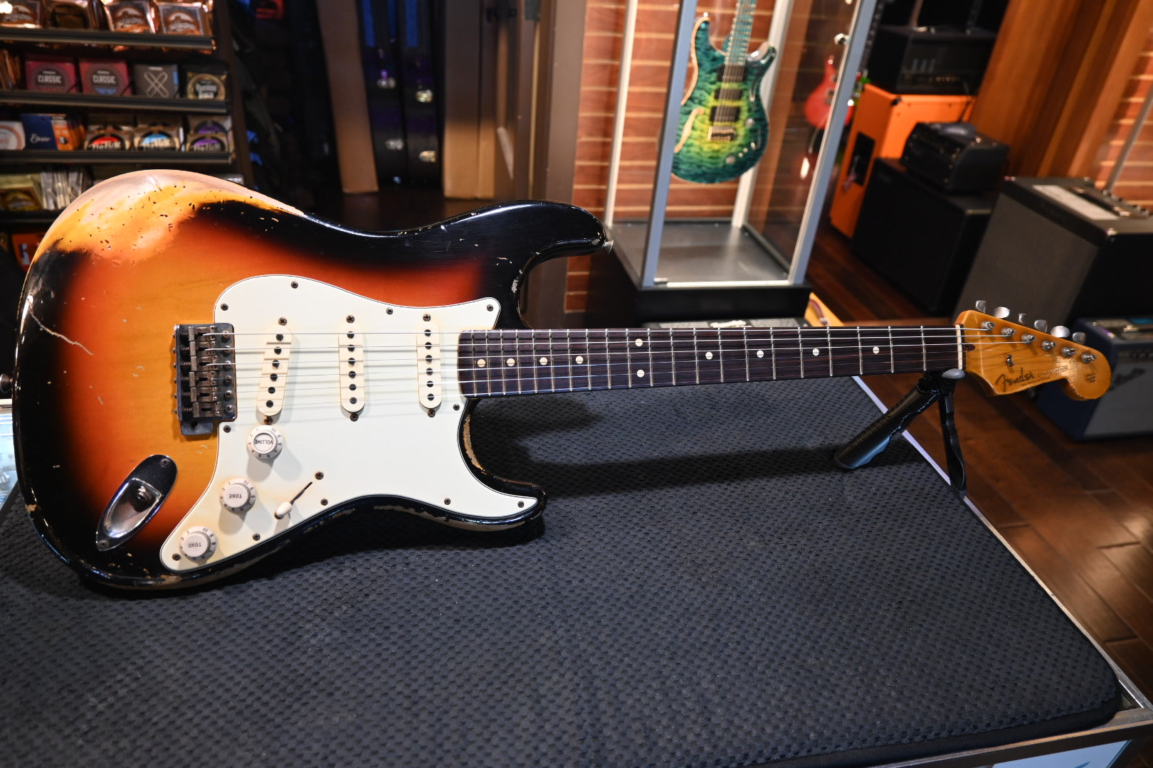 Fender Custom Shop John Cruz Masterbuilt 1960 Stratocaster Relic 2013 - 3 Color Sunburst Guitar #2217 - Danville Music