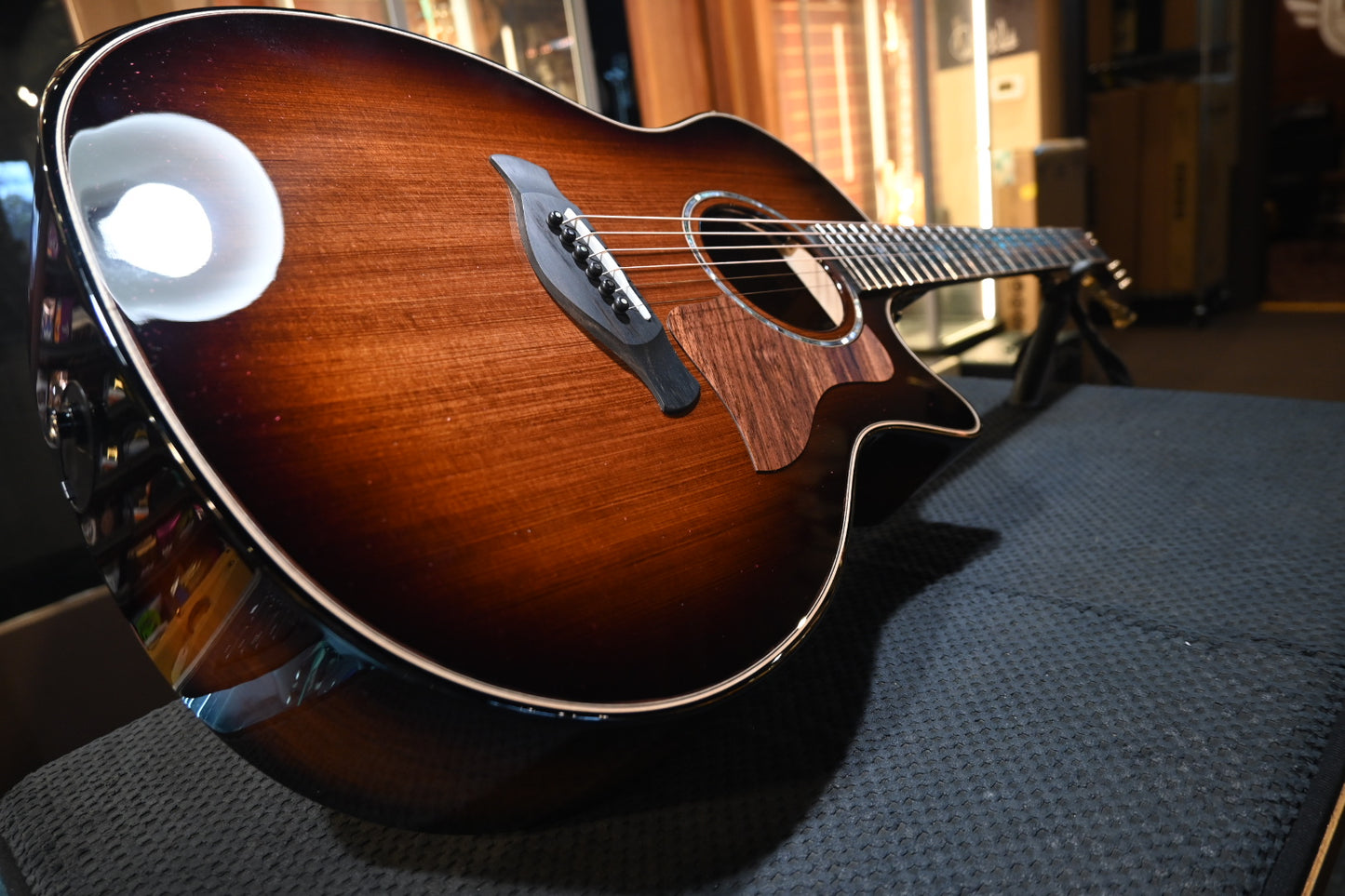 Taylor Builder’s Edition 814ce - Kona Edgeburst Guitar #0036