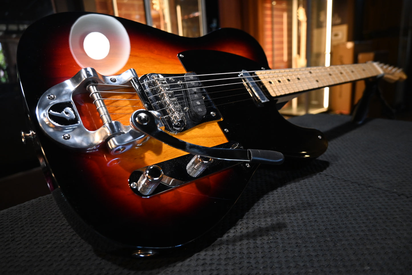 Fender Custom Shop 1952 Telecaster Bigsby NOS - 3-Color Sunburst Guitar #6551