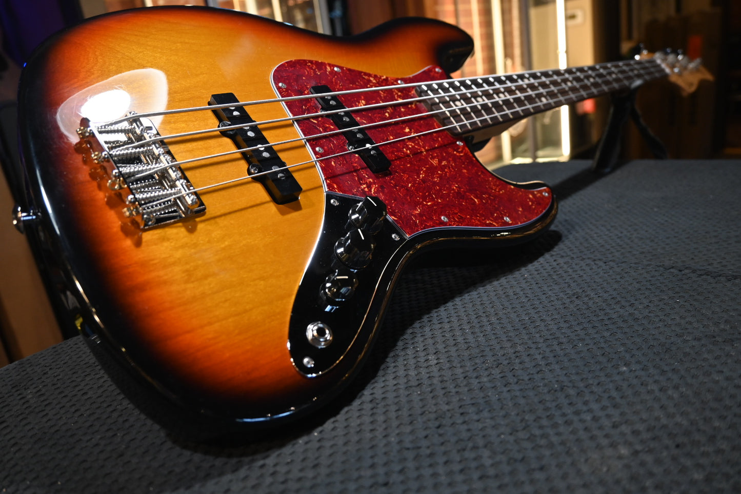 Suhr Classic J Antique - 3 Tone Burst Bass #0503