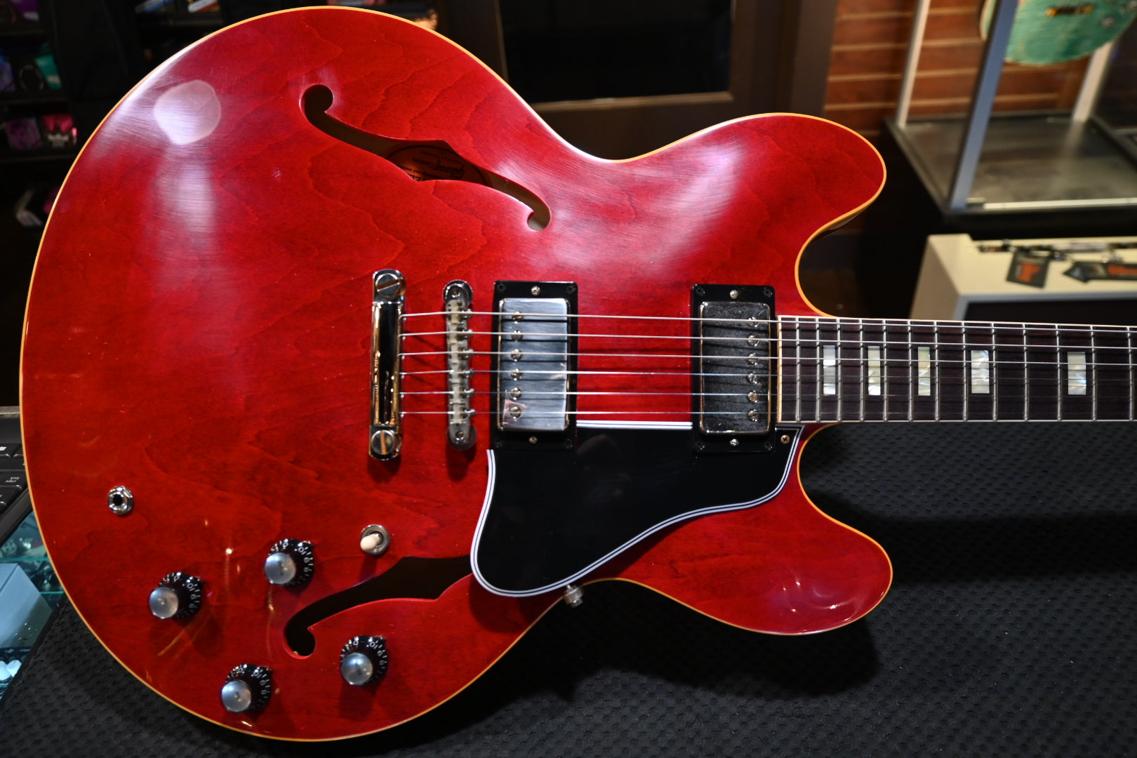 Gibson Custom Shop 1964 ES-335 Reissue VOS - ‘60s Cherry Guitar #0080 - Danville Music