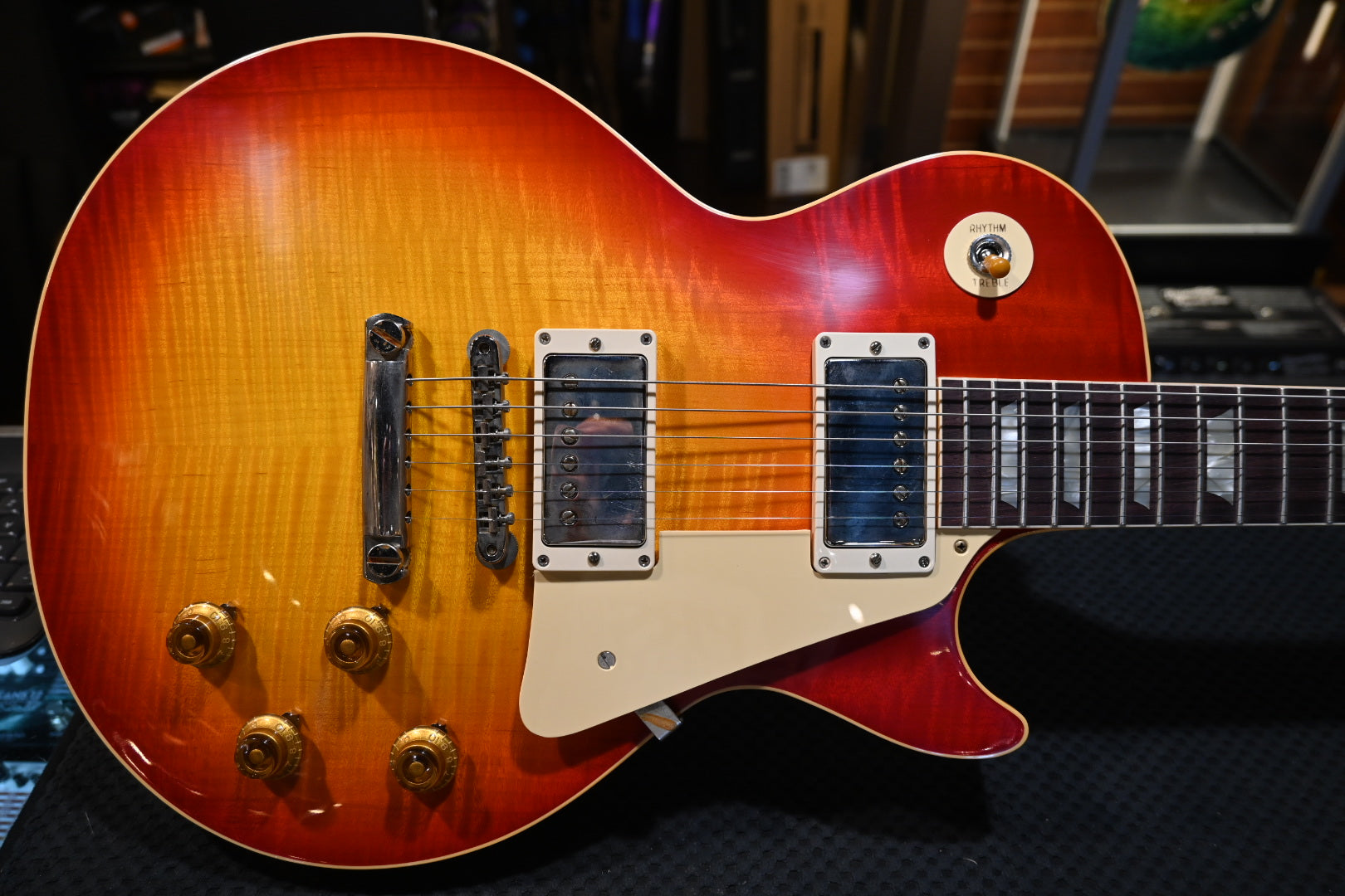 Gibson Custom Shop 1959 Les Paul Standard Reissue VOS - Washed Cherry Sunburst Guitar #1554 - Danville Music