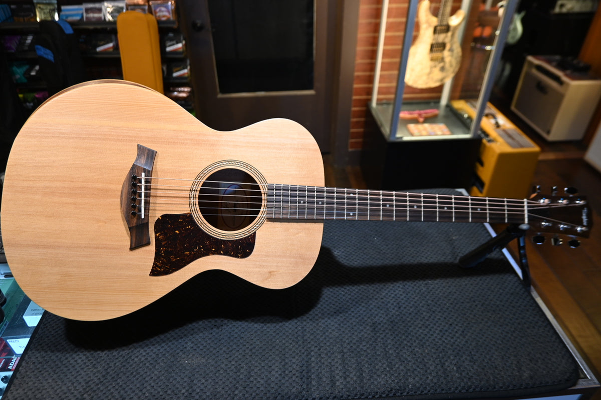 Taylor Academy 12e Guitar #6083