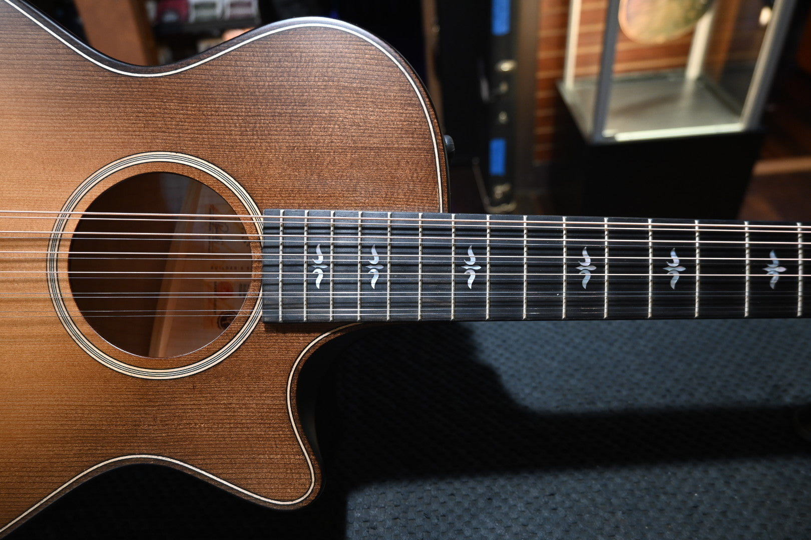 Taylor Builder’s Edition 652ce 2024 - Wild Honey Burst Guitar #4091 - Danville Music