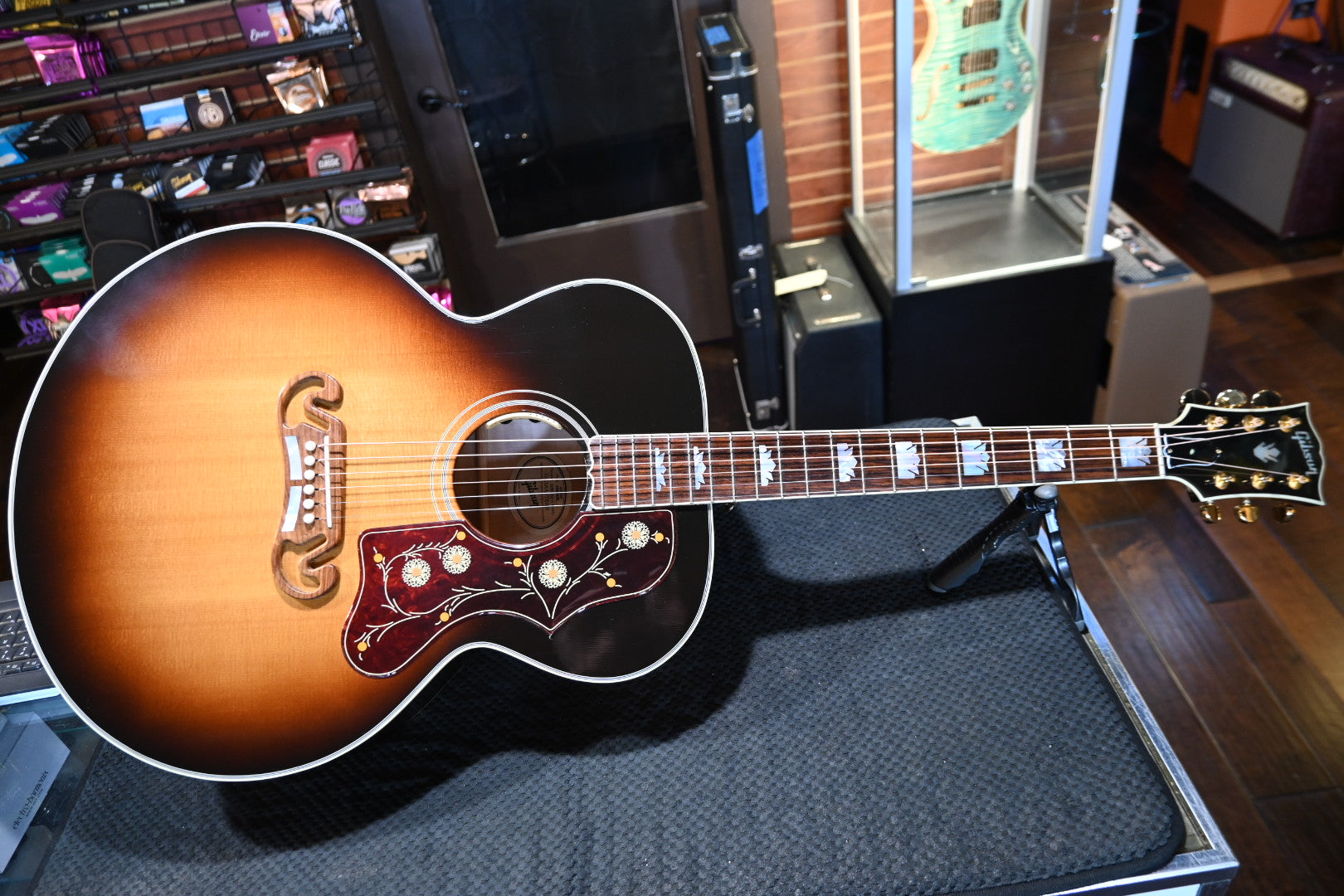 Gibson SJ-200 Standard 2018 - Tri Burst Guitar #7010 - Danville Music