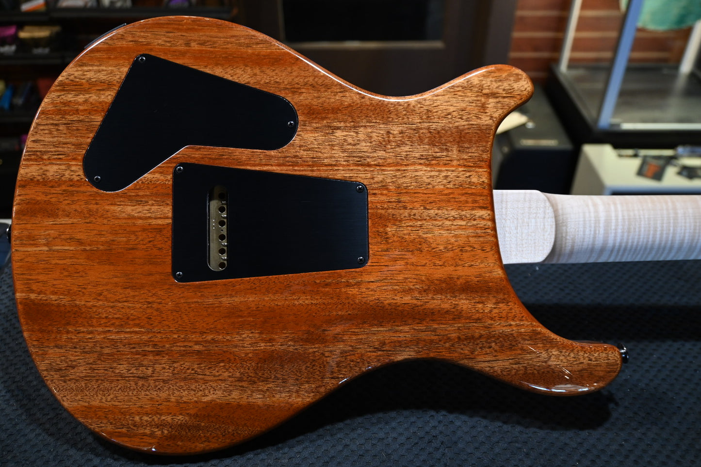 PRS Wood Library Special Semi-Hollow Danville Music 35th Anniversary Artist Top - Sandstorm Fade Guitar #6047