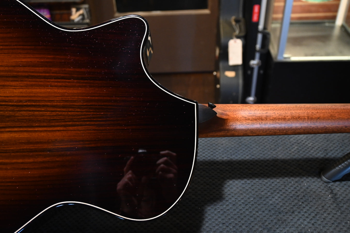 Taylor Builder’s Edition 814ce Adirondack/Rosewood 2026 - Natural Guitar #5057 - Danville Music