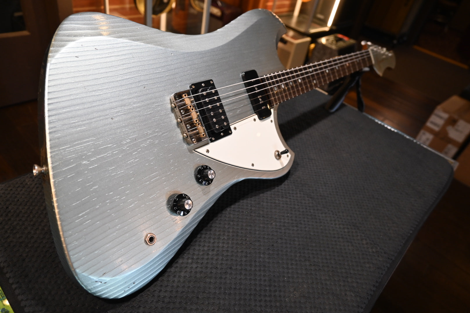Novo Nucleus Voltur V2 - Ice Blue Metallic Guitar #2639 - Danville Music