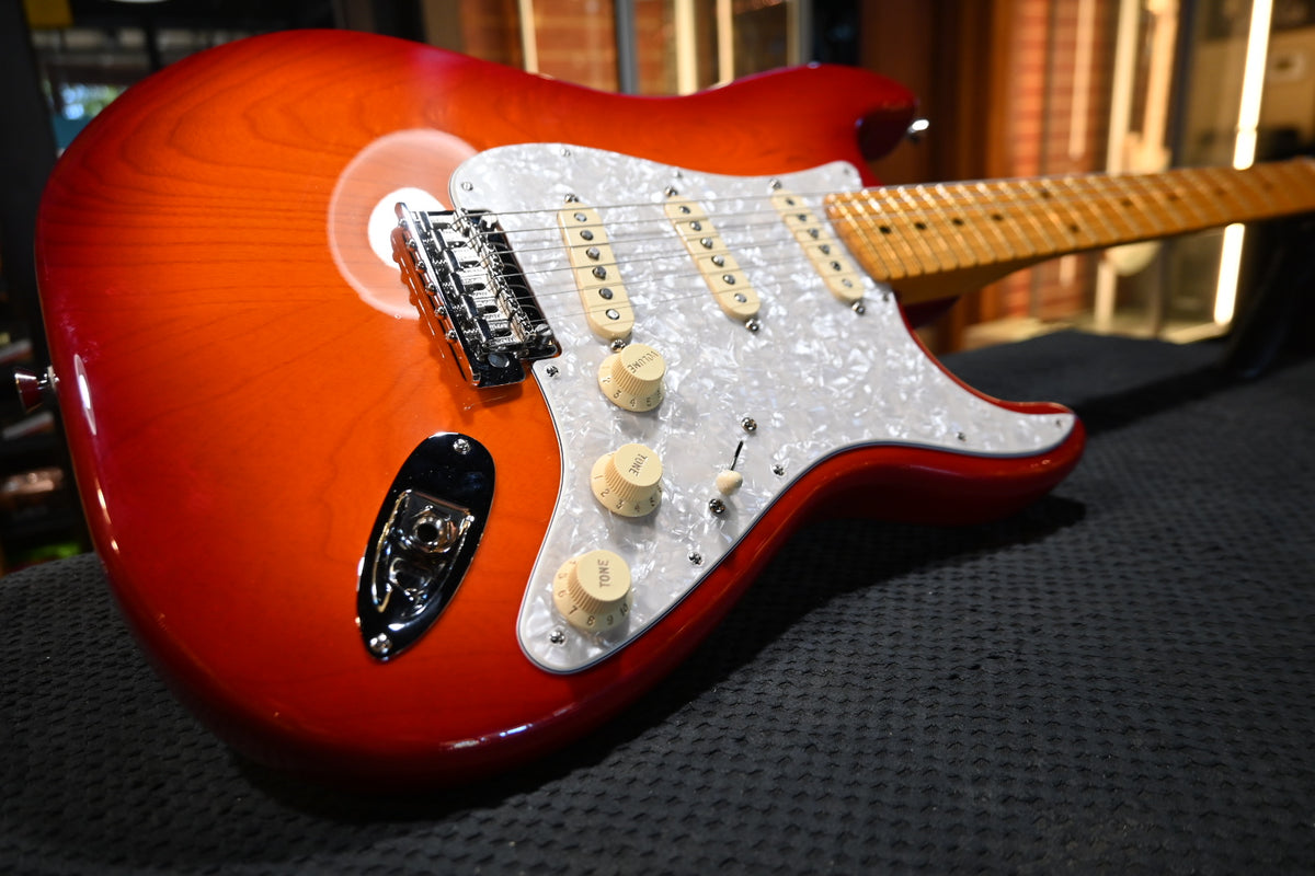 Fender American Professional Stratocaster - Aged Cherry Burst Guitar #0134