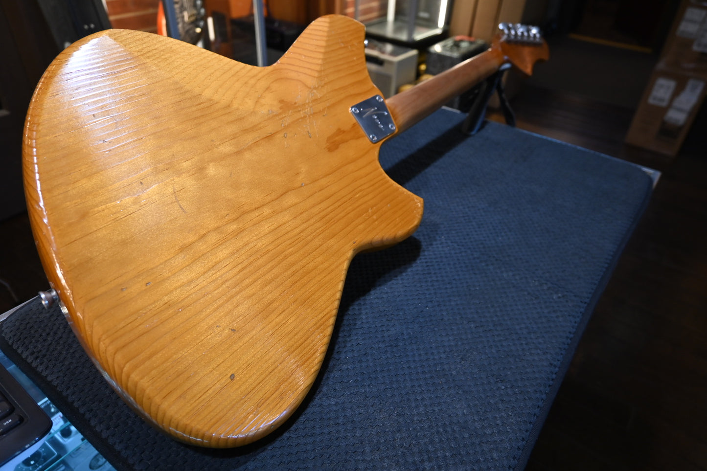Novo Serus J Left-Handed - Amber Guitar #6792