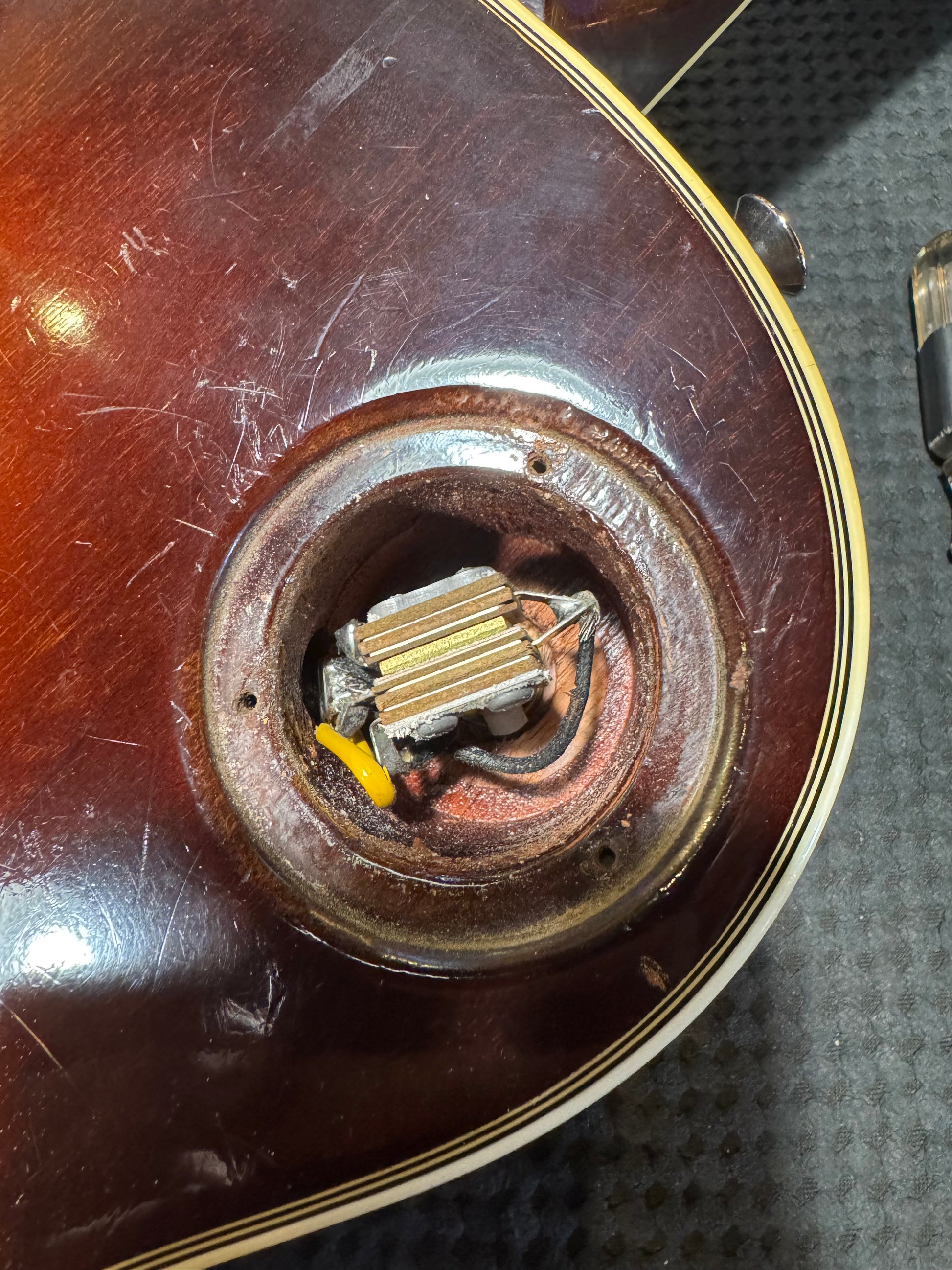 Gibson Les Paul Custom 1975 - Tobacco Burst Guitar #1001 - Danville Music