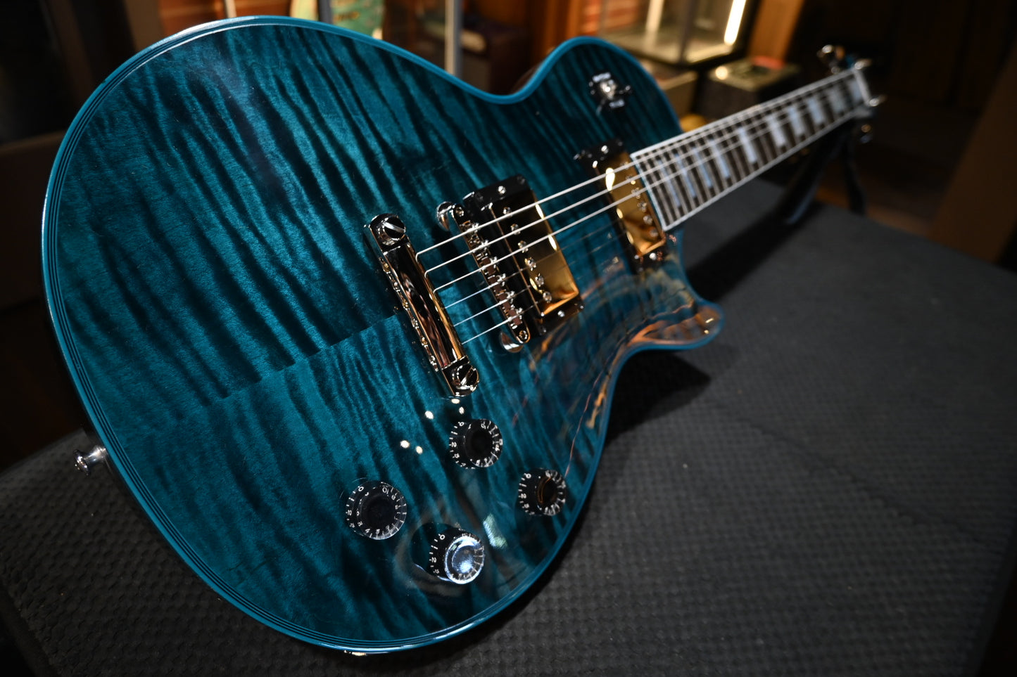 Gibson Custom Shop Les Paul Axcess Custom Peacock Widow Stopbar - Peacock Widow Guitar #0331 - Danville Music