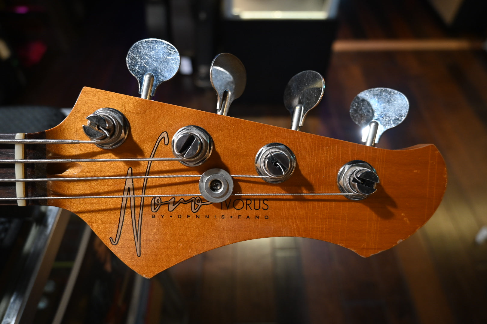 Novo Nucleus Ivorus Bass - Amber Bass #5415 - Danville Music