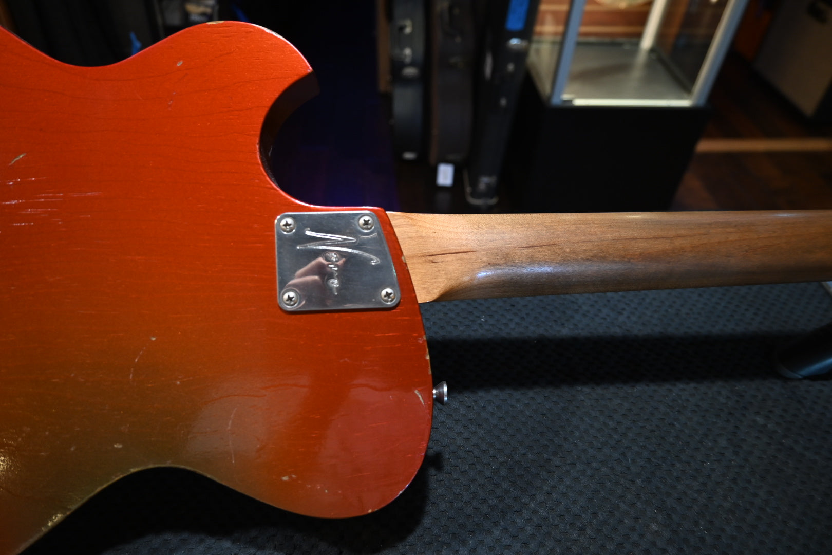Novo Nucleus Solus H2 - Faded Sparkling Burgundy Guitar #1145 - Danville Music