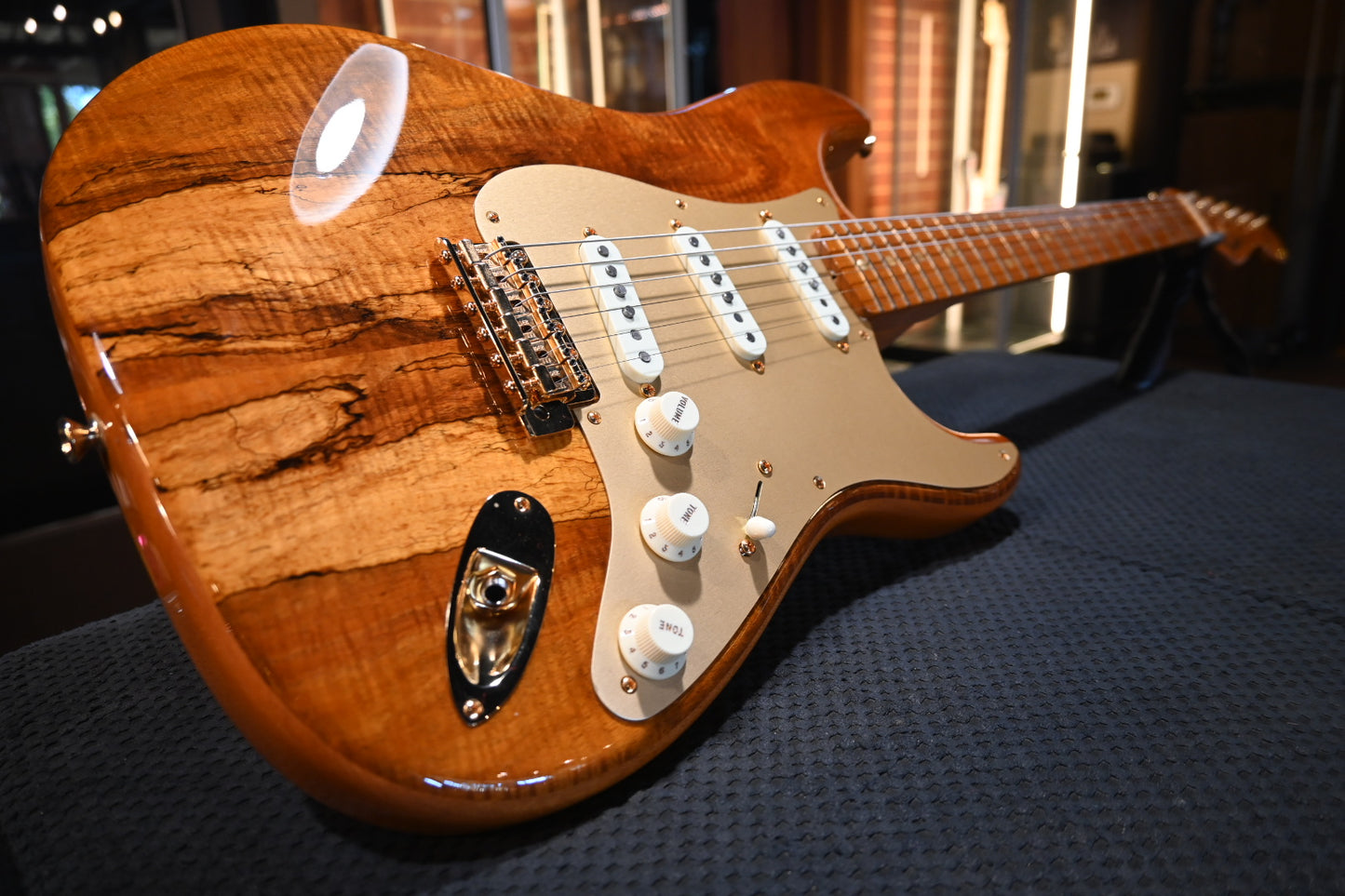Fender Artisan Stratocaster Figured Koa 2017 - Natural Guitar #1418 - Danville Music