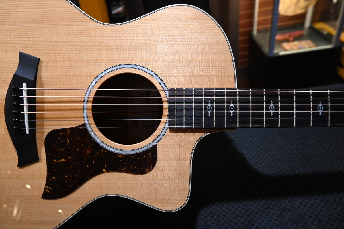 Taylor 214ce-K DLX Guitar #6446