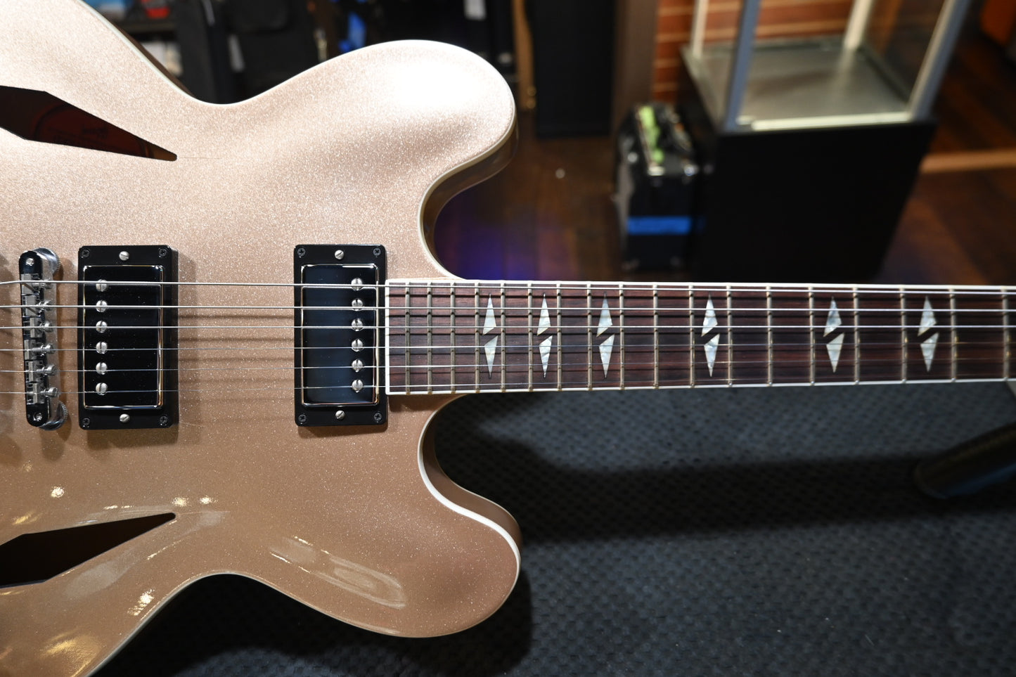 Gibson Dave Grohl DG-335 2014 - Metallic Gold Guitar #118 - Danville Music