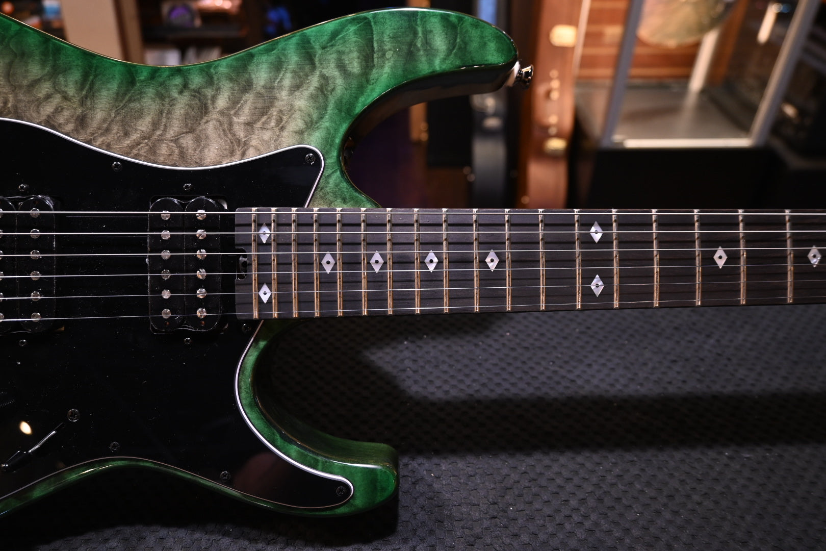Kramer Volante Quilt HHFR - Ultramarine Burst Guitar - Danville Music