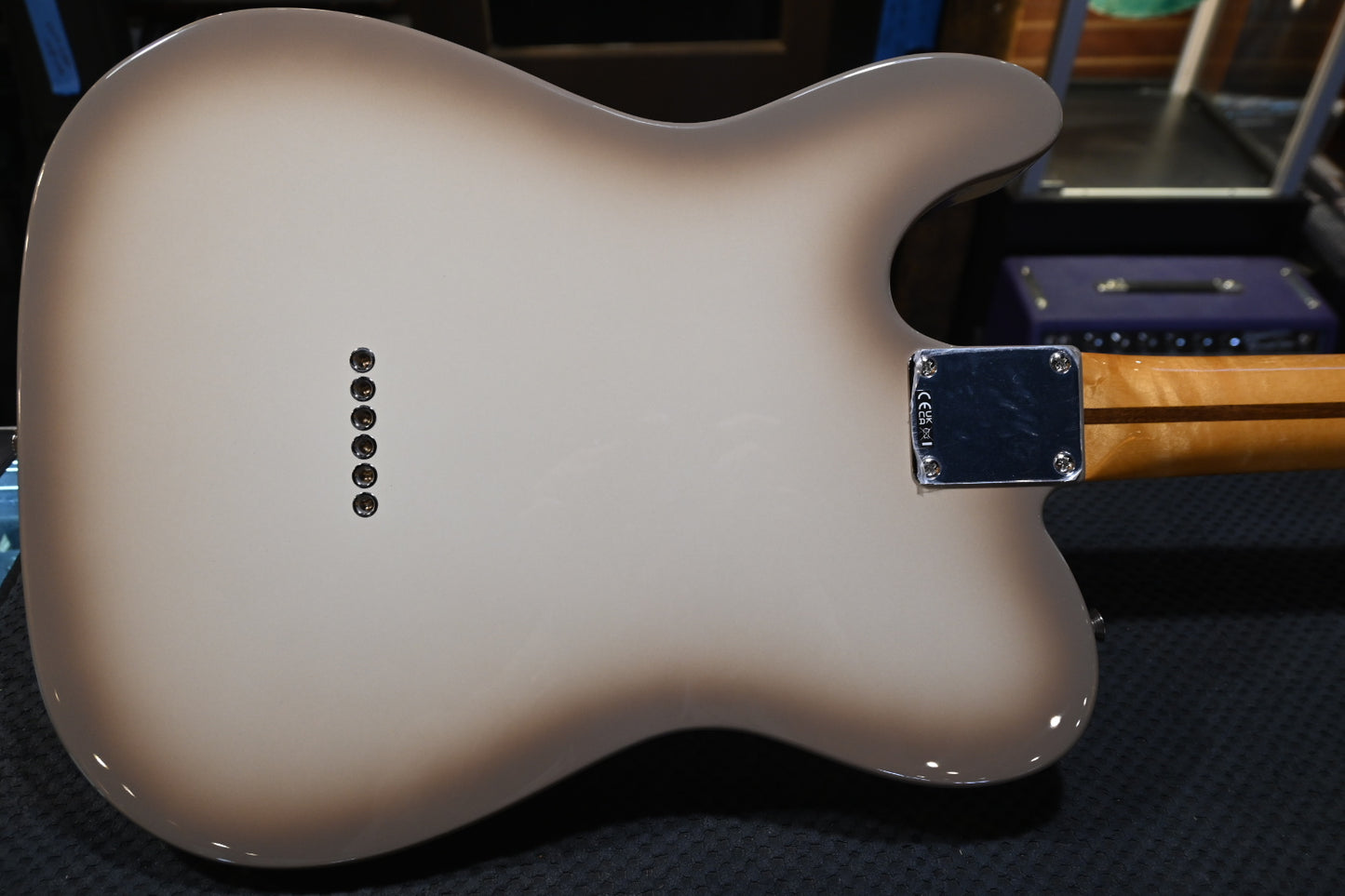 Fender Limited Edition Vintera II ‘60s Telecaster - Antigua Guitar