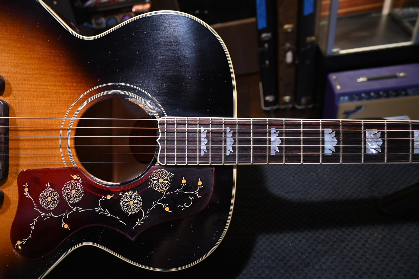 Gibson Custom Shop 1957 SJ-200 Murphy Lab Light Aged - Vintage Sunburst Guitar #4001