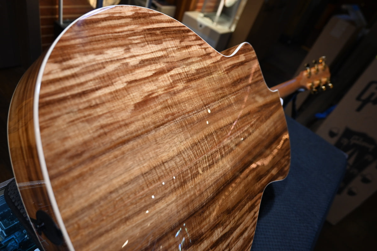 Taylor 214ce-K DLX Guitar #6446