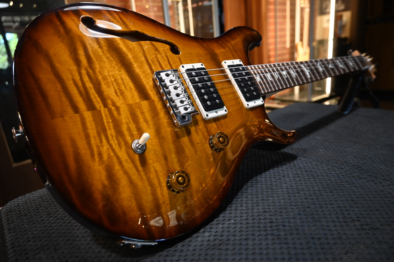 PRS CE 24 Semi-Hollow 2024 - Black Amber Guitar #7486 - Danville Music