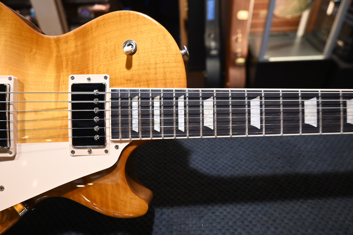 Gibson Les Paul Studio Session - Honey Burst Guitar #0322 - Danville Music