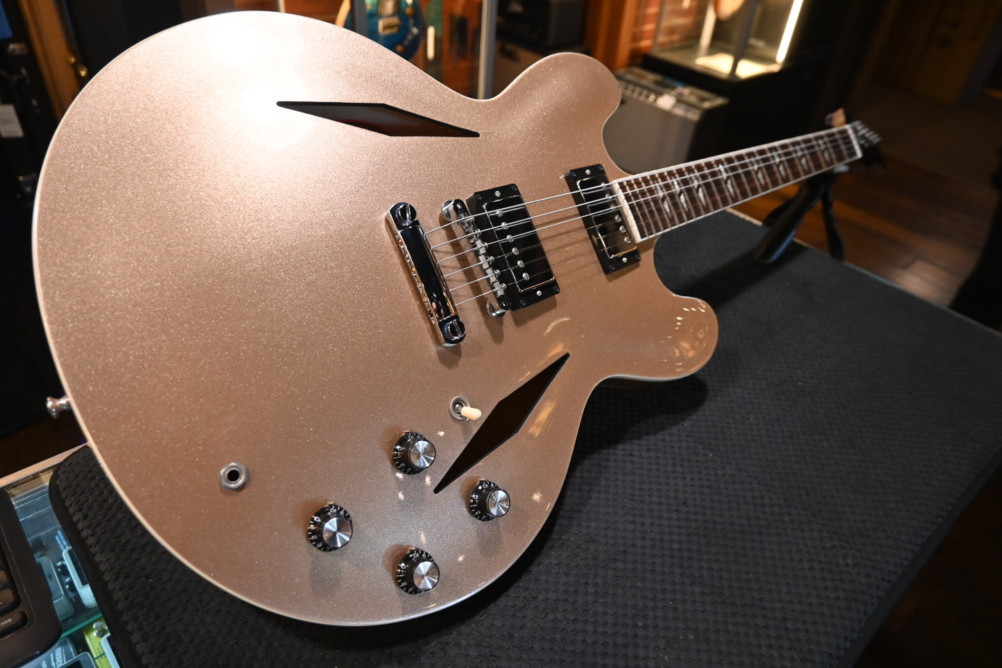 Gibson Dave Grohl DG-335 2014 - Metallic Gold Guitar #118 - Danville Music