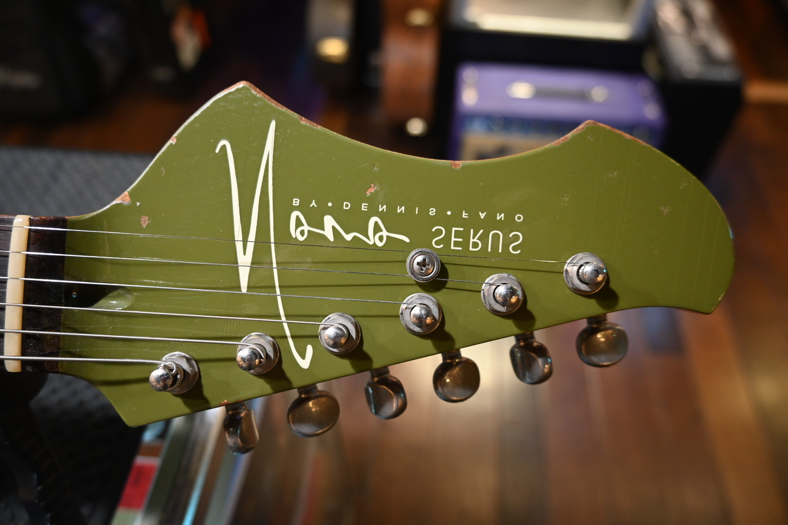 Novo Custom Serus J Left-Handed - Uffington Green Guitar #1403 - Danville Music