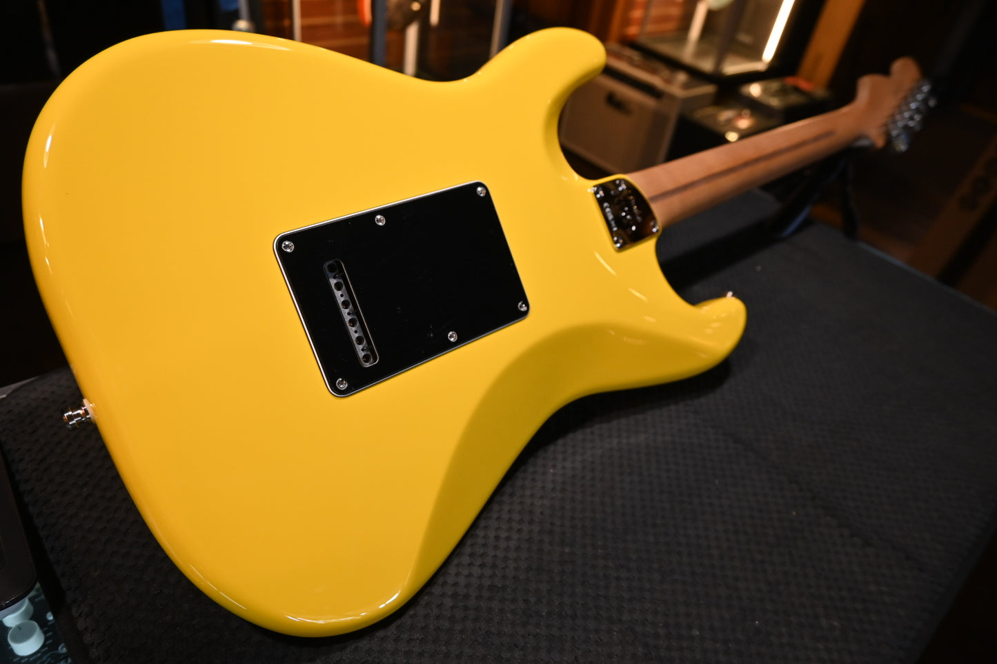 Fender Limited Edition American Ultra II Stratocaster - Graffiti Yellow Guitar #0728