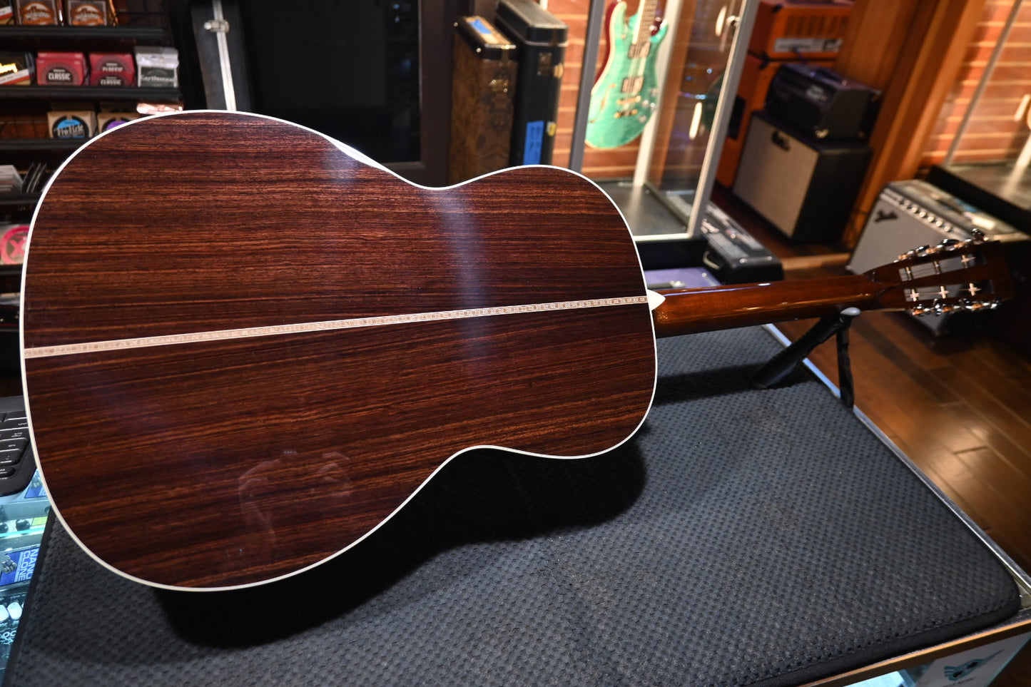 Collings 0002H - Sunburst Guitar #6037 - Danville Music