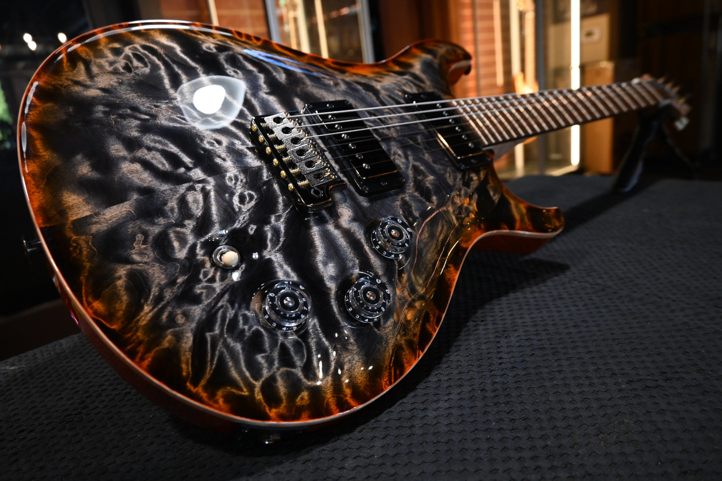 PRS Wood Library DGT 10-Top Quilt - Burnt Maple Leaf Guitar #2067 - Danville Music