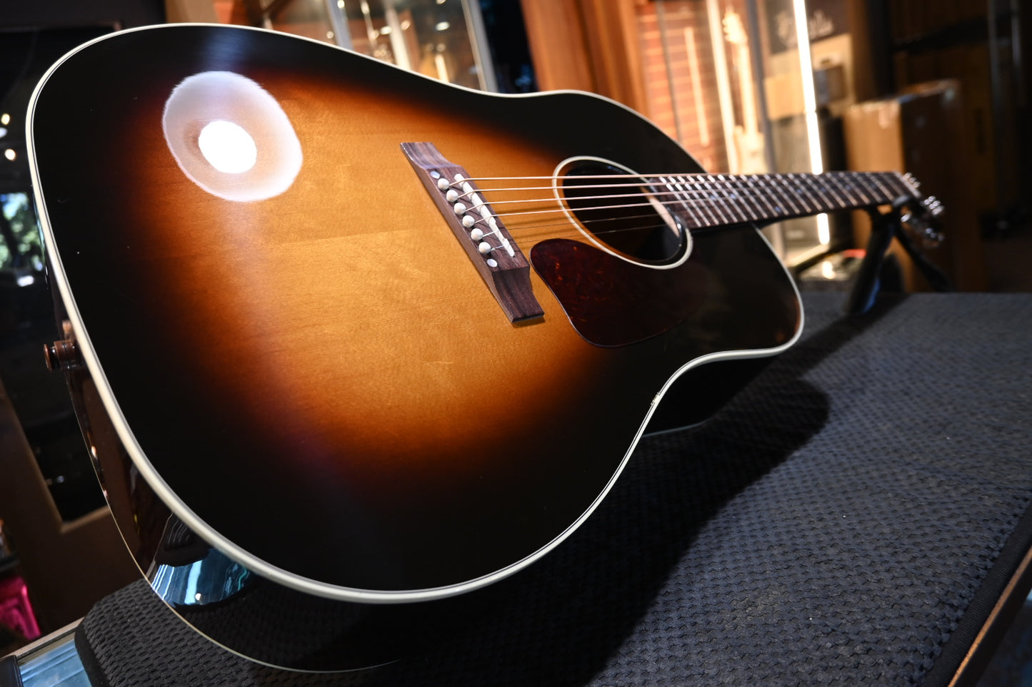 Gibson J-45 Standard - Vintage Sunburst Guitar #6064