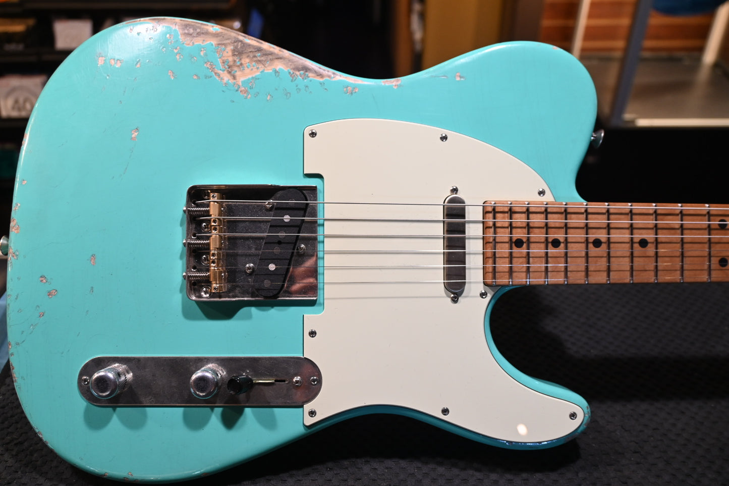 Tom Anderson T Icon In-Distress Level 3 2023 - Seafoam Green Guitar #523A - Danville Music
