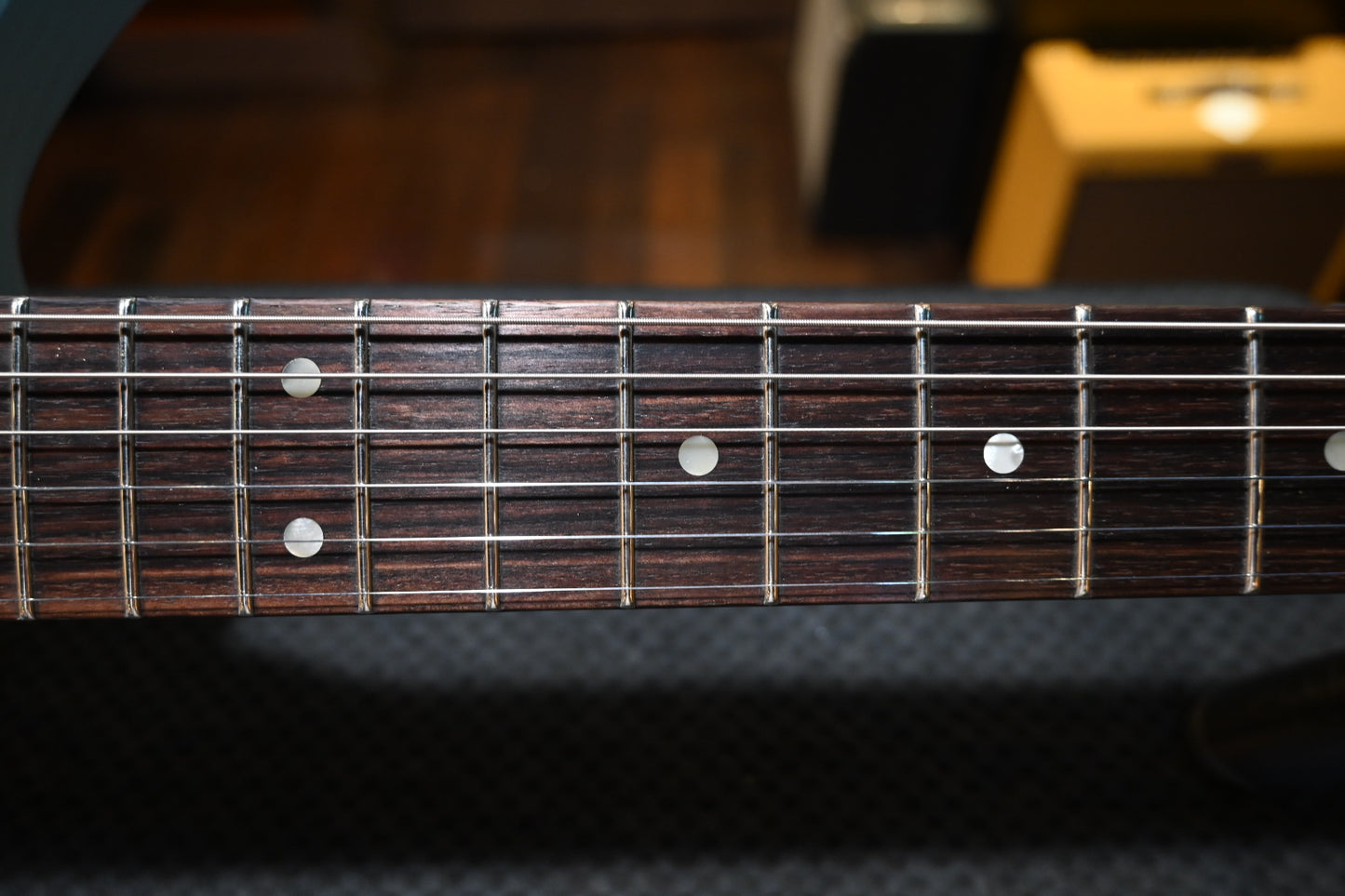 Novo Serus J Limited - Daphne Blue over '64 3-Tone Burst Guitar #6604