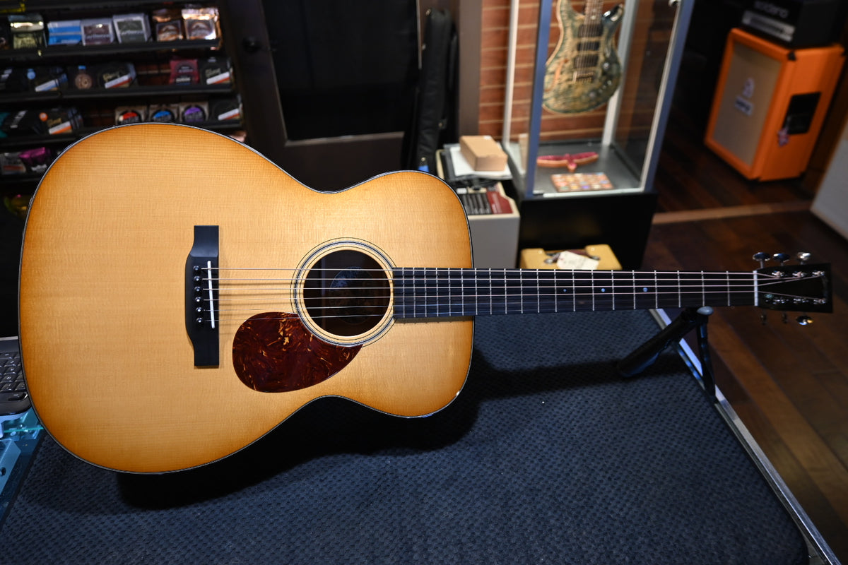 Collings OM1 - Western Shaded Top Guitar #7031
