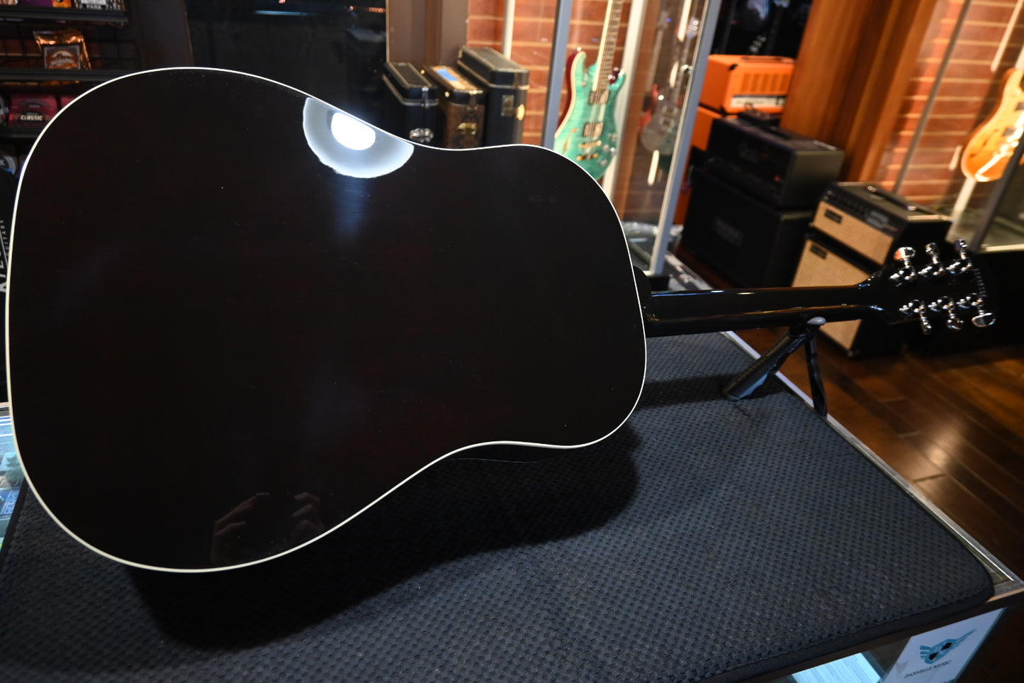 Gibson J-45 Standard - Vintage Sunburst Guitar #5026