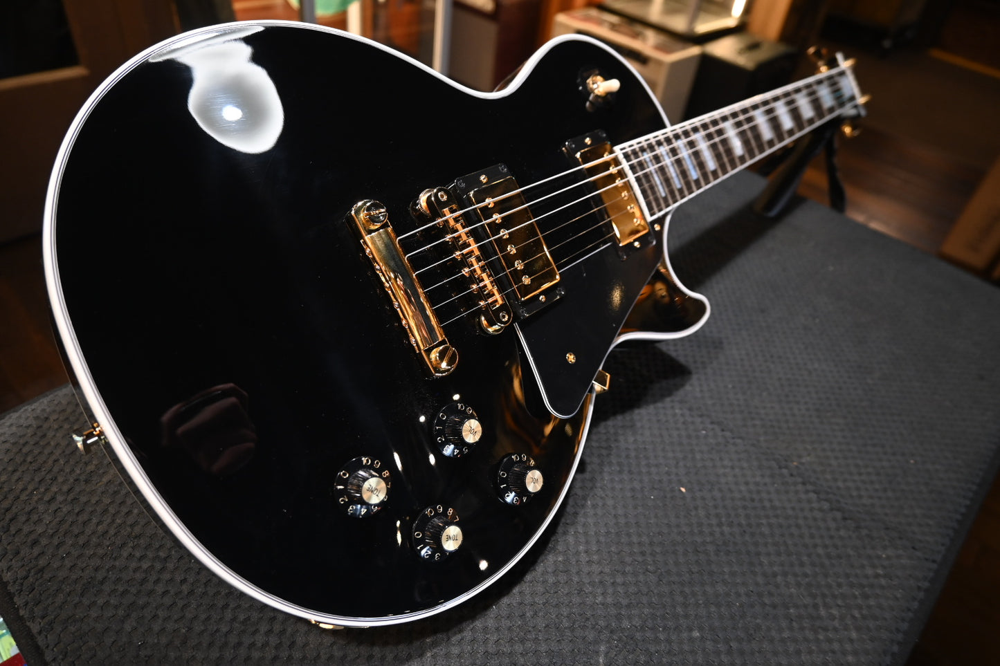 Gibson Les Paul Custom ‘70s - Ebony Guitar #0106